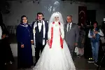 ASLIHAN VE FATİH DÜNYA EVİNE GİRDİLER