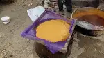 Pekmezler Kaynıyor.