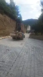 Okul Çevresi Düzenleniyor