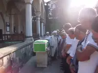 Cenaze Namazını Oğlu Kıldırdı
