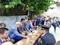 Taraklı Protokolü Rüştiye meydanında bayramlaştı