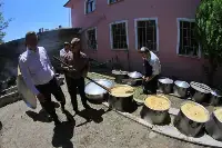 Mahdumlar Mahallesi'n de Su Bayramı ve Hıdırellez Pilavı
