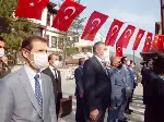 TARAKLI’DA 29 EKİM CUMHURİYET BAYRAMI ÇELENK SUNMA TÖRENİ: