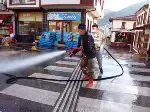 Caddeler Tazyikli Su ile yıkandı