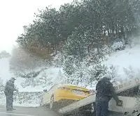 Buzlanma Kaza Getirdi