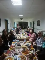 Tayini çıkan Doktora Personel Veda Yemeği düzenledi