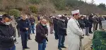 Cenaze namazı Evinin önünde kılındı