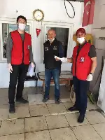Taraklı Vefa Sosyal Destek Grubu Maske Dağıttı