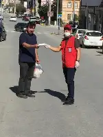 Taraklı Vefa Sosyal Destek Grubu Maske Dağıttı