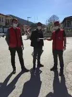 Taraklı Vefa Sosyal Destek Grubu Maske Dağıttı