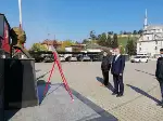 23 Nisan Çelenk Sunma Töreni yapıldı