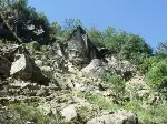 KAYALAR TEHLİKE SAÇIYOR