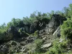 KAYALAR TEHLİKE SAÇIYOR