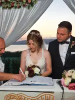 Genç Çiftlere Muhteşem Düğün