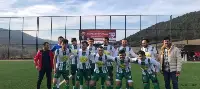 TARAKLISPOR’un 8 KİŞİLİK ZAFERİ