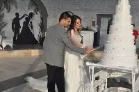 ESRA VE SAMET DÜNYAEVİNE GİRDİLER