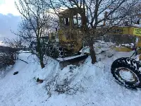 Kar temizleme çalışmaları yapan Grayder Şarampole Kaydı