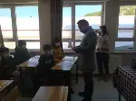 Kaymakam Hacıismailoğlu Karne Dağıttı