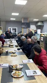 HEM 88. YAŞ GÜNÜNÜ KUTLADI, HEM DE KİTABINI İMZALADI