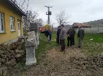 Kaymakam Hacıismailoğlu fırsat buldukça mahalle ziyaretlerinde bulunuyor