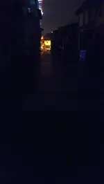 Esnaf çarşıda karanlıktan şikayetçi!