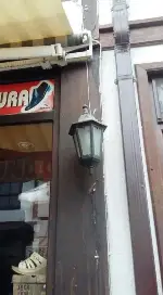 Esnaf çarşıda karanlıktan şikayetçi!