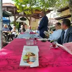 M.Nuri Şahin Misafirlerini Taraklı'da Ağırladı