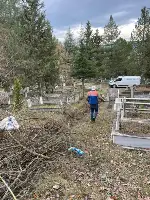Merkez mezarlığında temizlik çalışmaları