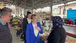 İYİ Parti Sakarya Milletvekili adayı Arzu Akçalışkan Taraklı’da pazar esnafını ziyaret etti