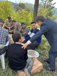 Ecevit Keleş Aksu Mahallesi Hayır pilavına katıldı
