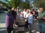 Taraklı’da Esnaf Aşure Dağıttı