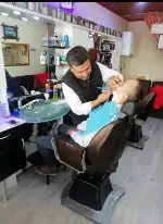 Berberlere zam geldi… O, tarifeyi değiştirmedi.