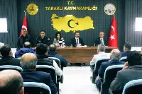 TARAKLI’DA MUHTAR VE MUHTAR ADAYLARI İLE SEÇİM GÜVENLİĞİ TOPLANTISI YAPILDI.