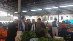 Şahin Akı Cumartesi Pazarını ziyaret etti