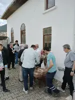 Cuma Namazı Sonrası Hisar Camii'nde Kır Pidesi İkramı