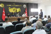 Taraklı Kaymakamlığı'nda Muhtarlarla İstişare Toplantısı