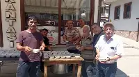 Taraklı’da Esnaflardan Aşure İkramı