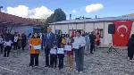 Dereceye giren öğrencilere ödülleri, verildi.
