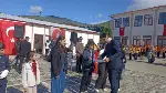 Dereceye giren öğrencilere ödülleri, verildi.