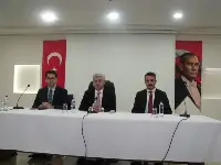 Sakarya Valisi Rahmi Doğan Taraklı’da Muhtarları Dinledi