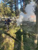 Taraklı Merkez Mezarlığında Temizlik çalışması yapıldı.