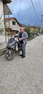 Ulucami Muhtarı Çakar, Kapı Kapı Dolaşıp Kahve Dağıttı!