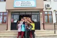 Taraklı'da Çocuklar Oyunlarla Coştu