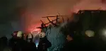 Taraklı'da Dehşet Yangın! Eski Ev Küle Döndü!