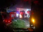 Taraklı'da Dehşet Yangın! Eski Ev Küle Döndü!