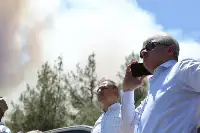 Taraklı’da Orman Yangını :Sakarya Valisi Rahmi Doğan, Yangın Bölgesinde Çalışmaları Yerinde Koordine Ediyor