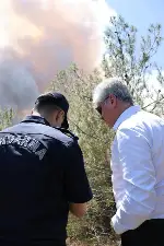 Taraklı’da Orman Yangını :Sakarya Valisi Rahmi Doğan, Yangın Bölgesinde Çalışmaları Yerinde Koordine Ediyor