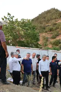 Vali Doğan ve Başkan Alemdar Yangın Bölgesindeki Köyleri Ziyaret Etti