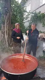 Taraklı’da Salça Kazanları Kaynıyor