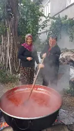 Taraklı’da Salça Kazanları Kaynıyor